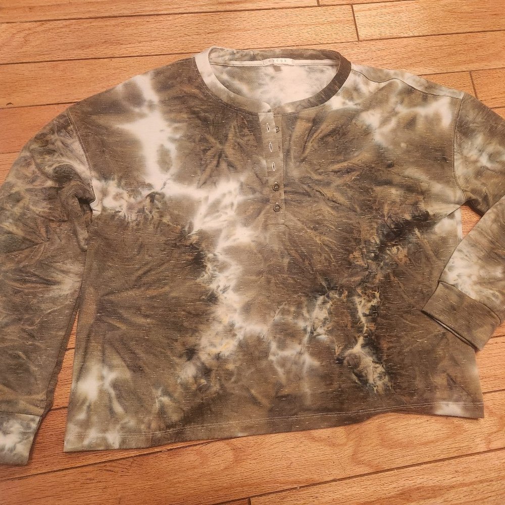 LONG SLEEVE PULLOVER(4/$25)